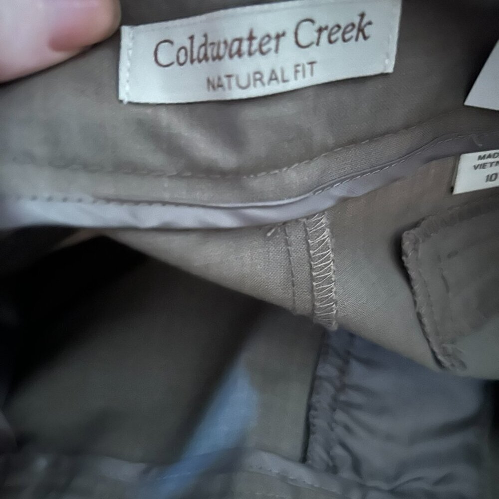 NWT Coldwater Creek Natural Fit Straight Leg Khaki Pants Women’s Size 10 Taupe - Picture 6 of 11